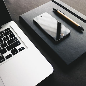 专业体育直播-莱万状态火热，连续7场在德甲破门，莱万2020集锦