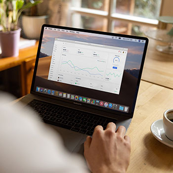 -前国足主帅李铁被判20年，涉多项罪名，李铁出任国足新帅