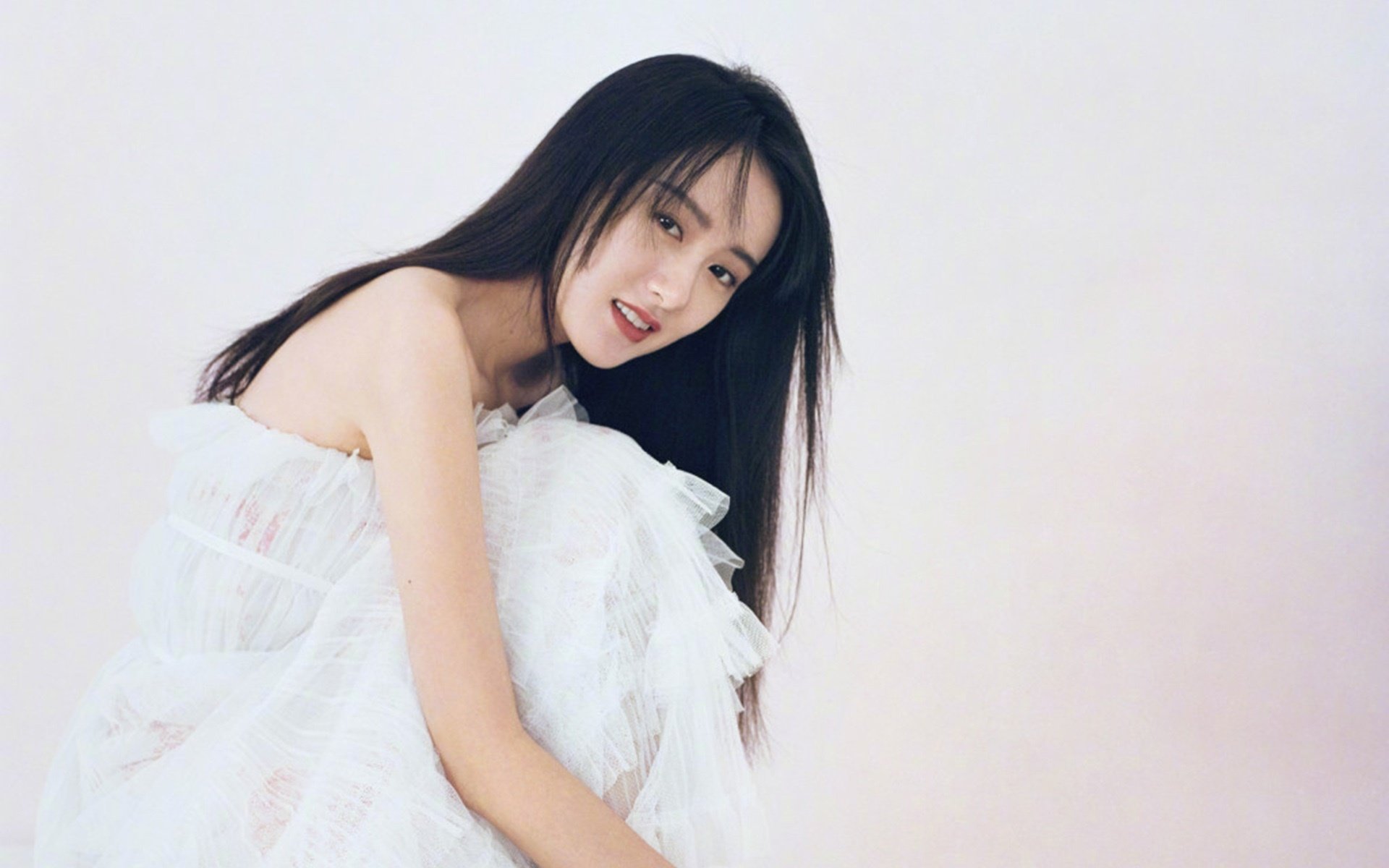 FB体育官方网站-“德甲积分榜快速变动，冠军悬念逐渐揭晓”，德甲 积分